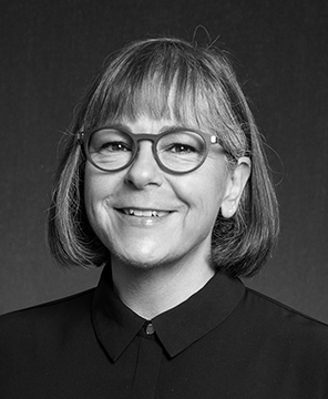 Pia Athones Larsen Pia Athones Larsen