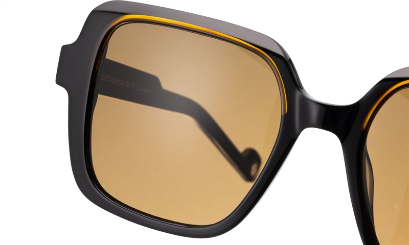 ENTOURAGE OF 7 RAVENNA Solbrille (Form: Firkantet - Farve: Sort)