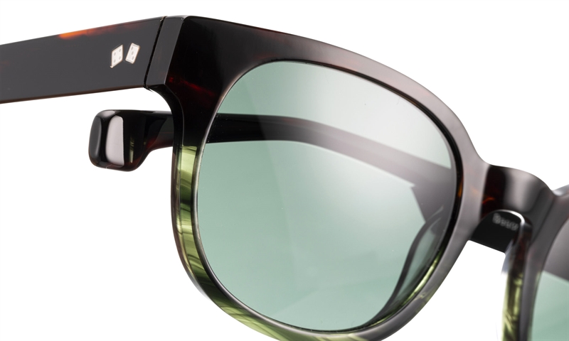 ENTOURAGE OF 7 BEACON Solbrille (Form: Panto - Farve: Brun)