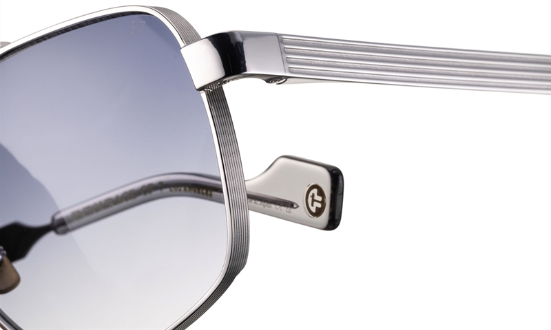 ENTOURAGE OF 7 ISAMU Solbrille (Form: Firkantet - Farve: Sølv)