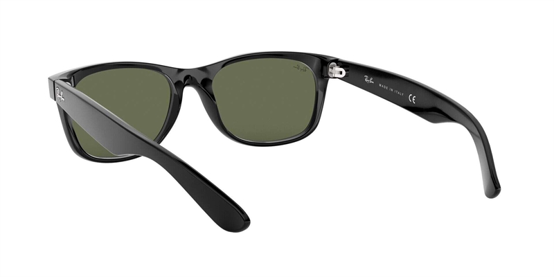 RAY-BAN 0RB2132 Solbrille (Form: Firkantet - Farve: Sort)