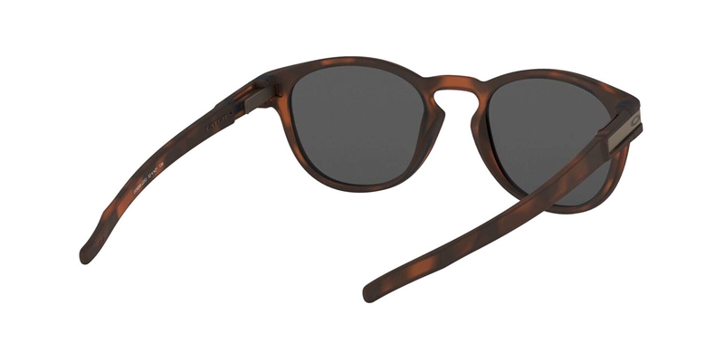 OO 0OO9265 Solbrille (Form: Oval - Farve: Brun)